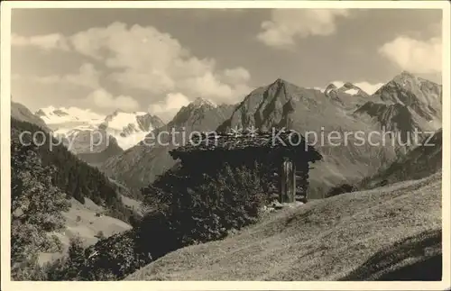 Klosters GR Blick auf die Silvrettagruppe Berghuette Kat. Klosters