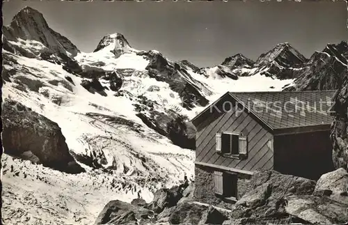 Jungfrau BE Rottalhuette mit Breit Tschingel und Doldenhorn Kat. Jungfrau