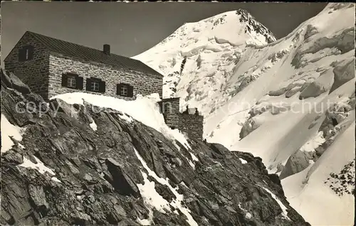 Loetschenhuette Hollandia Aletschhorn / Kippel /Bz. Raron