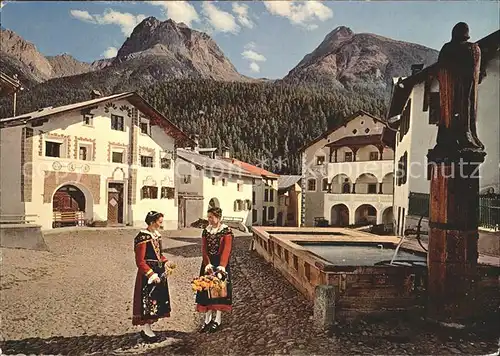 Scuol Tarasp Vulpera alpine Heilbad Dorfplatz Museum / Scuol /Bz. Inn