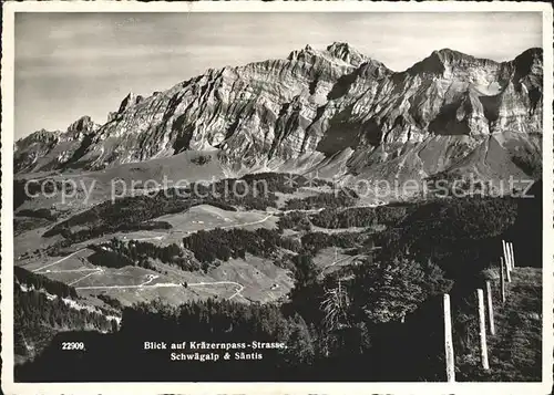 Urnaesch AR Blick auf Kraezernpass Strasse Schwaegalp und Saentis Kat. Urnaesch