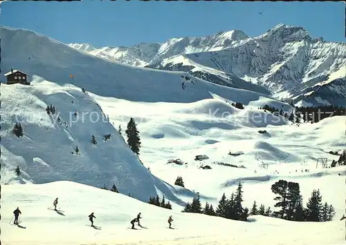 Frutigen BE Elsigenalp Skihuette mit Untere Alp Albrist und Gsuer Kat. Frutigen