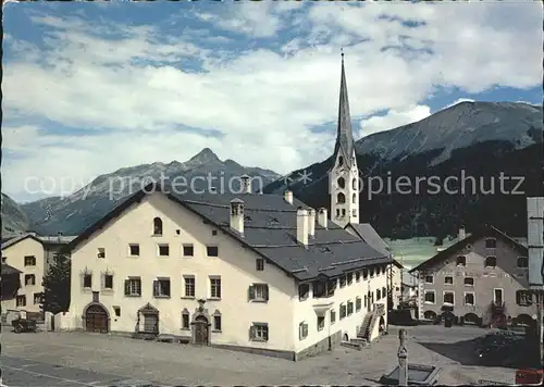 Zuoz GR Dorfplatz mit Kirche Kat. Zuoz