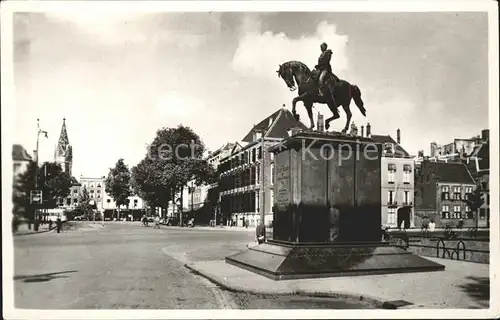 Den Haag Buitenhof met Standbeeld Willem II Denkmal Kat. s Gravenhage