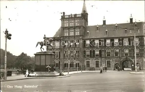Den Haag Buitenhof met Standbeeld Willem II Denkmal Kat. s Gravenhage