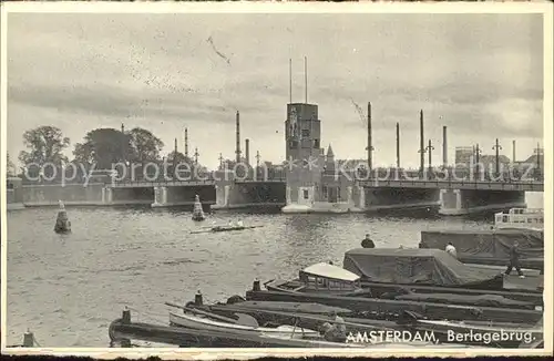 Amsterdam Niederlande Berlagebrug Bruecke Kat. Amsterdam