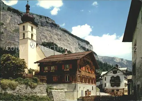 Flims GR Dorfpartie mit Kirche und Flimserstein Kat. Flims Dorf