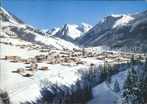 Klosters GR mit Silvrettagruppe / Klosters /Bz. Praettigau-Davos