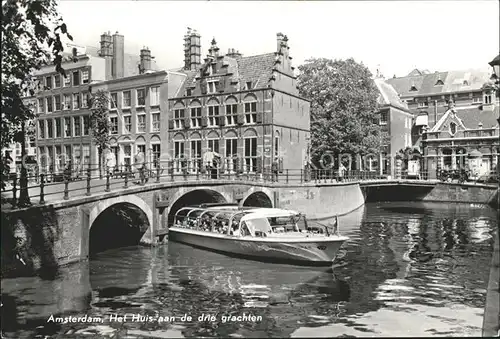 Amsterdam Niederlande Het Huis aan de drie Grachten Grimburgwal Kat. Amsterdam