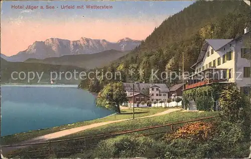 Urfeld Walchensee Hotel Jaeger am See mit Wetterstein Kat. Kochel a.See
