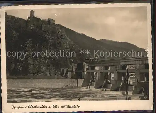 Schreckenstein Burg Strekov Burgruine mit Elbe Staustufe Kat. Usti nad Labem