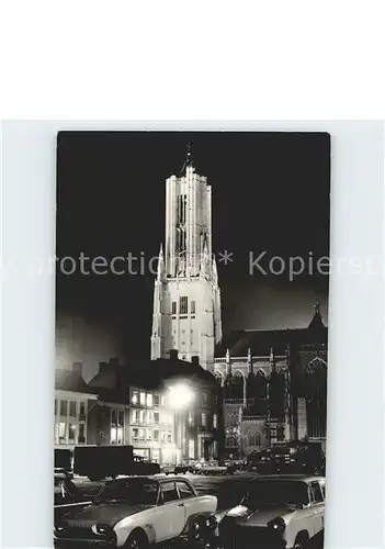 Niederlande Kirche bei Nacht Autos Kat. Niederlande