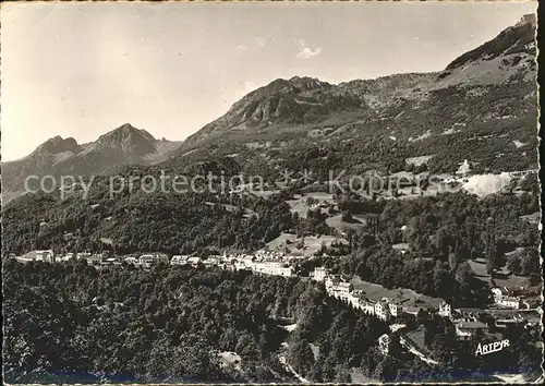 Saint Sauveur Hautes Pyrenees Vue generale Collection Artpyr Kat. Luz Saint Sauveur Hautes Pyrenees