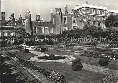 Middlesex Hampton Court Palace Pond Garden Kat. Enfield