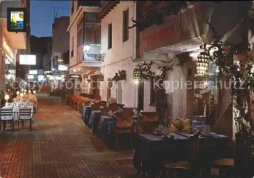Torremolinos Calle del Cauce bei Nacht Kat. Malaga Costa del Sol