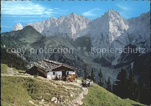 Tirol Region Hinterkaiserfelden Alm mit Wildem Kaiser Kat. Innsbruck