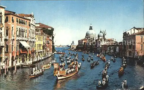 Venezia Venedig Historische Regatta auf dem Kanal Grande Kat. 