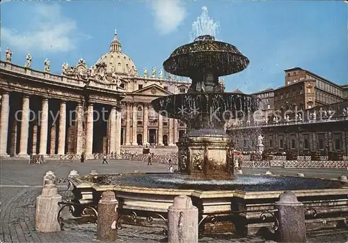 Roma Rom Citta del Vaticano Piazza San Pietro Petersplatz Brunnen Kat. 