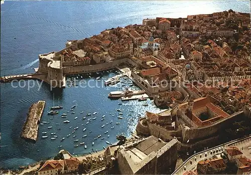 Dubrovnik Ragusa Stara gradska luka Alter Stadthafen Altstadt Festung Fliegeraufnahme Kat. Dubrovnik