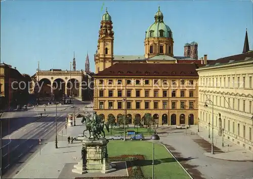 Muenchen Odeonsplatz Thatinerkirche Feldherrnhalle Kat. Muenchen