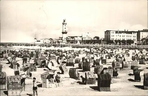 Warnemuende Ostseebad Strand und Leuchtturm Kat. Rostock