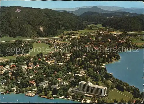 Poertschach Woerthersee Ferienort Panorama /  /