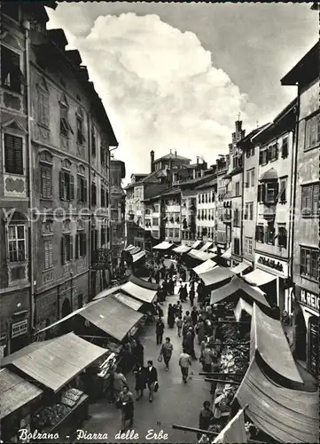 Bolzano Piazza delle Erbe Gemuesemarkt Kat. Bolzano