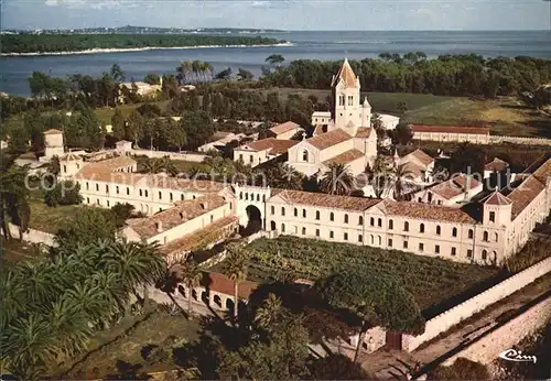 Ile Saint Honorat Alpes Maritimes Abbaye de ND de Lerins Vue aerienne