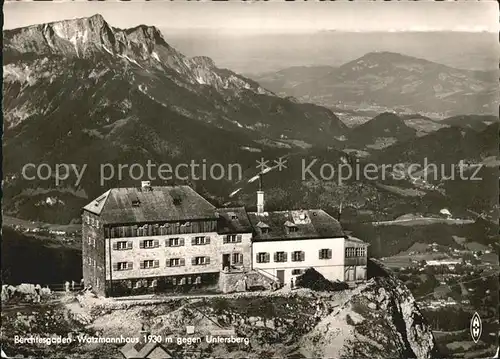 Berchtesgaden Watzmannhaus mit Untersberg Fliegeraufnahme Kat. Berchtesgaden