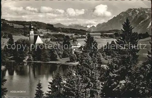 Hoeglwoerth Kirche mit Dachstein und Untersberg Kat. Anger