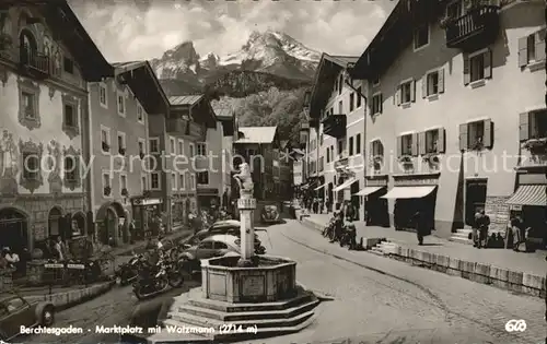 Berchtesgaden Marktplatz Brunnen mit Watzmann Berchtesgadener Alpen Kat. Berchtesgaden
