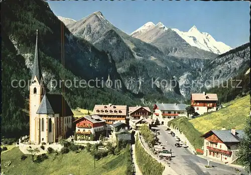 Heiligenblut Kaernten Ortsansicht mit Kirche Grossglockner Hochalpenstrasse Hohe Tauern Kat. Heiligenblut