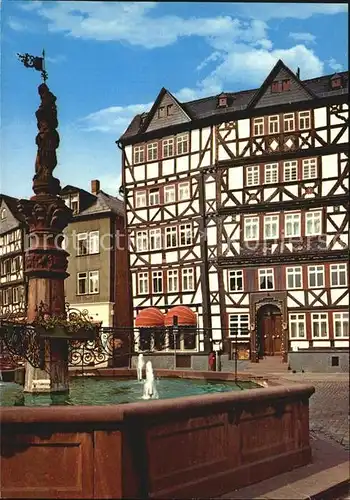 Butzbach Marktbrunnen Fachwerk mit Benderschem Haus Kat. Butzbach