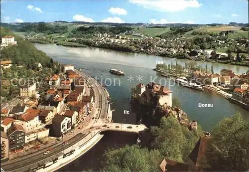 Passau Fliegeraufnahme Dreifluessestadt Zusammenfluss von Donau Inn und Ilz Kat. Passau