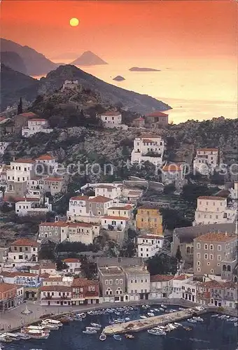 Hydra Hafen Sonnenuntergang Kueste Fliegeraufnahme Kat. Insel Hydra