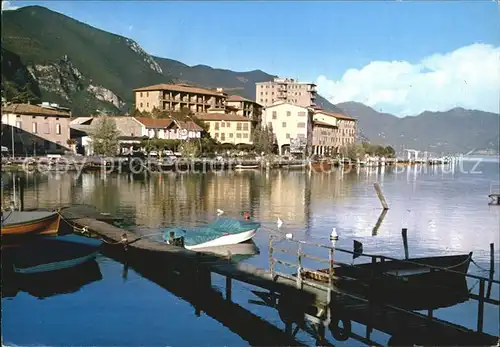 Sarnico Lombardia Blick vom Hafen aus Kat. Bergamo