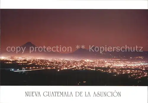 Asuncion Guatemala bei Nacht