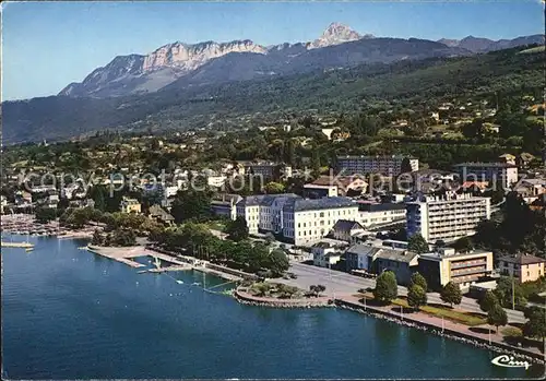 Evian les Bains Haute Savoie Vue aerienne Le port des Mouettes Grande Rive Kat. Evian les Bains