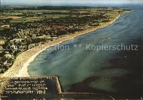 Groemitz Ostseebad Fliegeraufnahme mit Hafen und Strand Kat. Groemitz