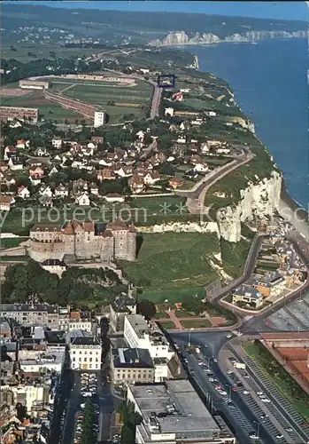 Dieppe Seine Maritime Vue panoramique des falaises d amont vers Pourville et la Chateau Kat. Dieppe