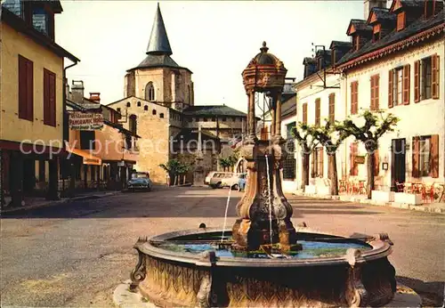 Saint Savin Hautes Pyrenees Fontaine Eglise  Kat. Saint Savin