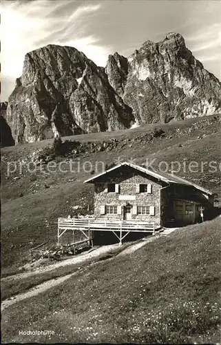 Hochalp Hochalphuette mit Aggenstein Kat. Hochalp