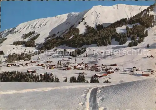 Riezlern Kleinwalsertal Vorarlberg Winterpanorama mit Fellhorn Kat. Mittelberg