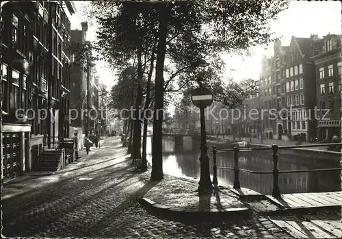 Amsterdam Niederlande Voorburgwal Kat. Amsterdam