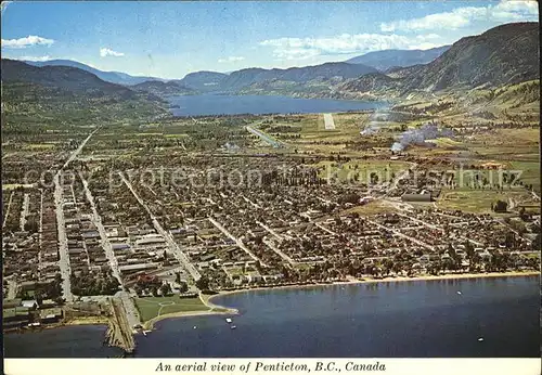 Penticton Okanagan Lake Skaha lake aerial view Kat. Penticton