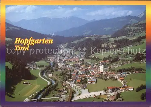 Hopfgarten Brixental Barocke Pfarrkirche Alpen Fliegeraufnahme Kat. Hopfgarten im Brixental