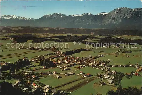 Bad Haering Tirol mit Rofangebirge Fliegeraufnahme Kat. Bad Haering