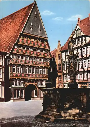 Hildesheim Knochenhauer Amtshaus Historisches Gebaeude Brunnen Fachwerkhaeuser Kat. Hildesheim