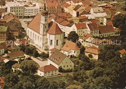 Viechtach Bayerischer Wald Kath Stadtpfarrkirche St Augustinus Fliegeraufnahme Kat. Viechtach