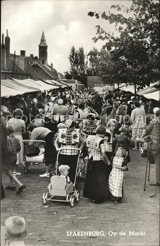 Spakenburg Op de Markt Kat. Bunschoten Spakenburg